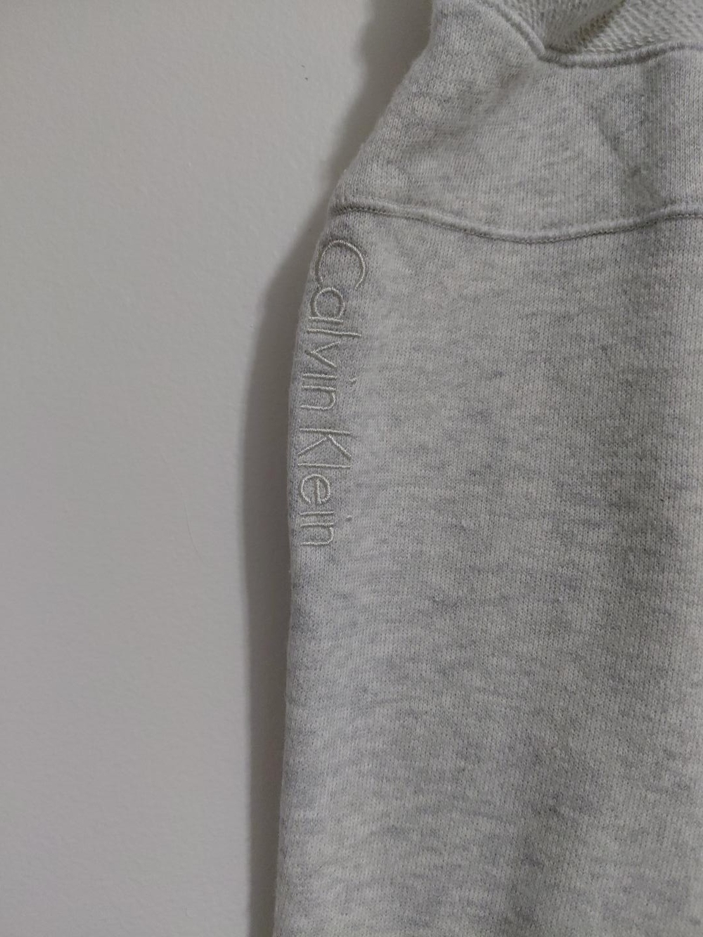 Calvin Klein Light Gray Drawstring Capris - Picture 6 of 7